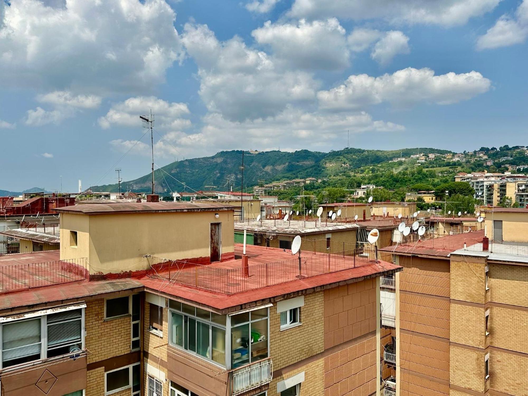 Suite Delicia Apartment - Appartamento Con Terrazza نابولي المظهر الخارجي الصورة
