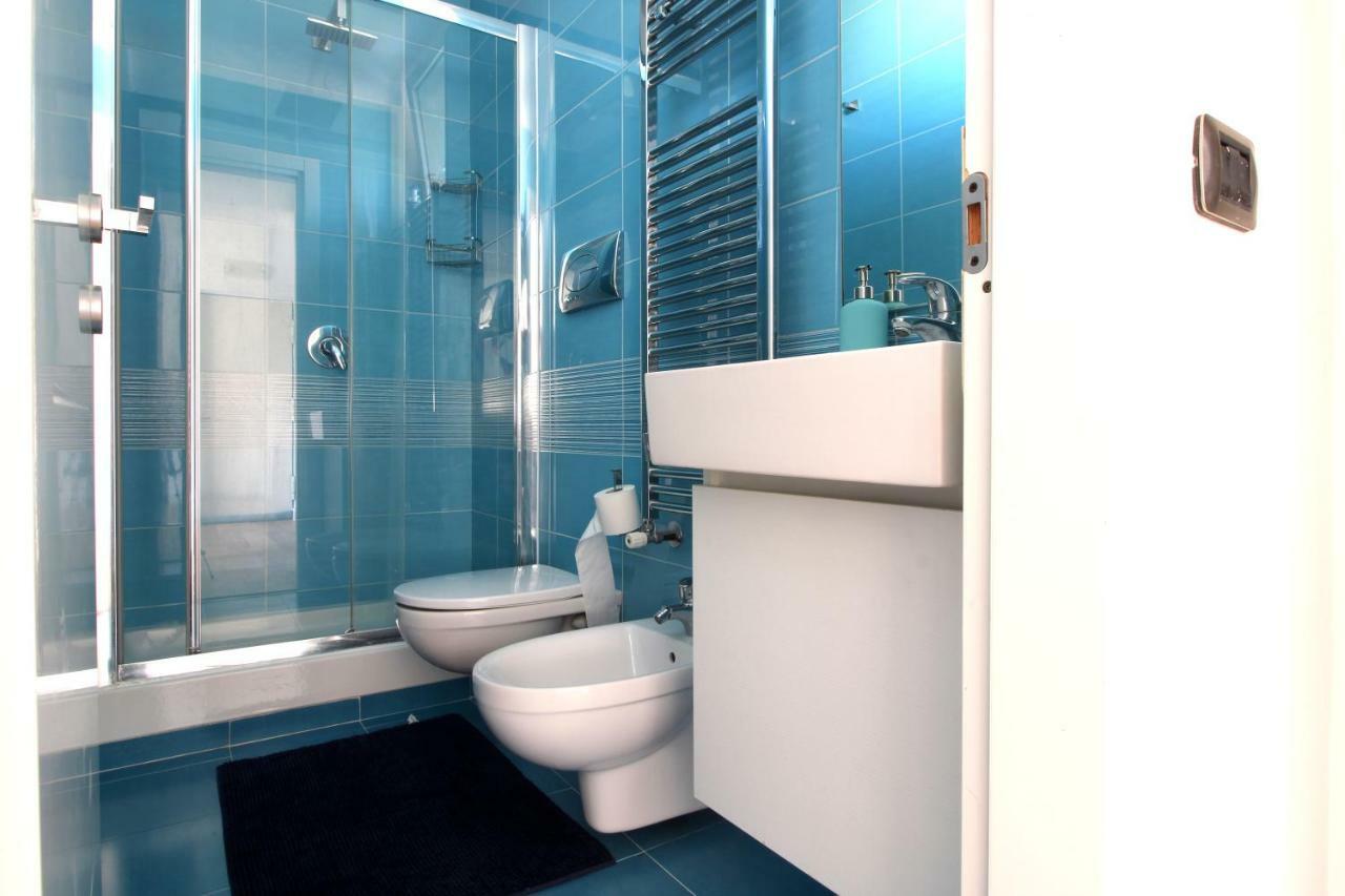 Suite Delicia Apartment - Appartamento Con Terrazza نابولي المظهر الخارجي الصورة